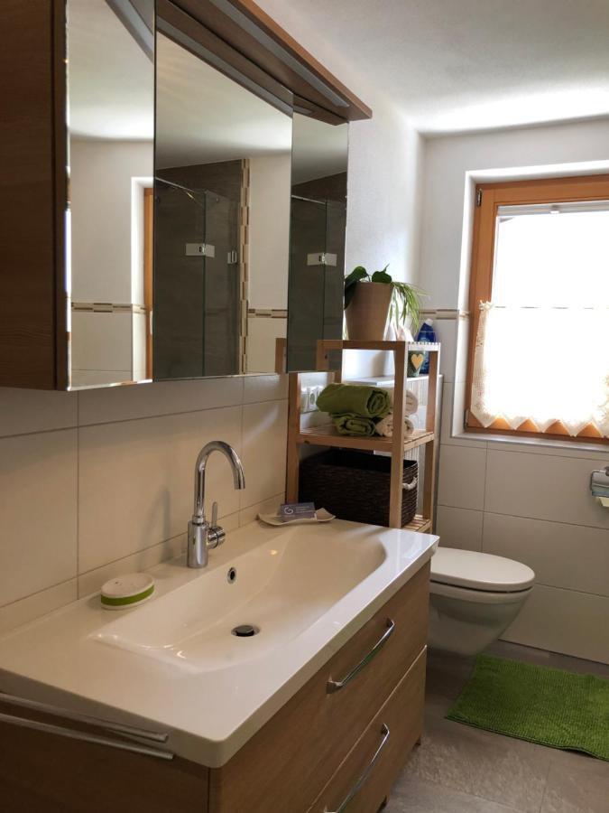 Sunshine Apartment *